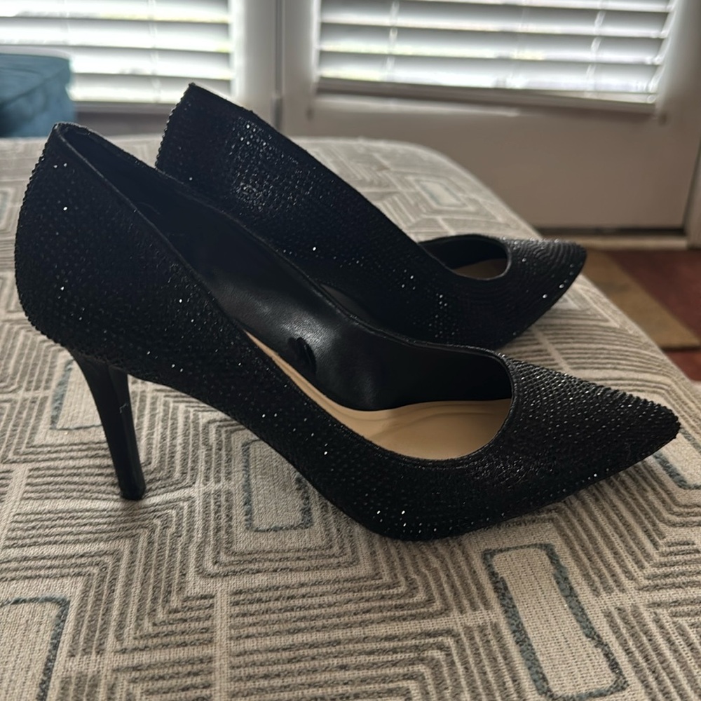 Jessica Simpson black glittery heel. EUC size 7.5
